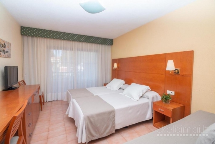 Studija pirmoje jūros linijoje Calpeje,Ispanija