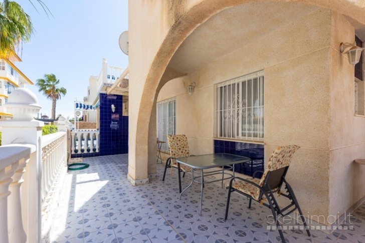 Kotedžas arti jūros La Mata,Ispanija