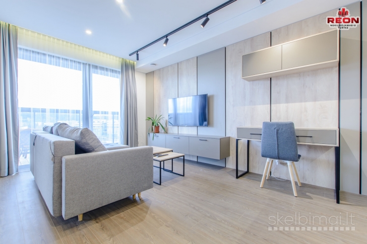 NUOMOJAMAS BUTAS NAUJOS STATYBOS NAME CENTRINĖJE MIESTO DALYJE!