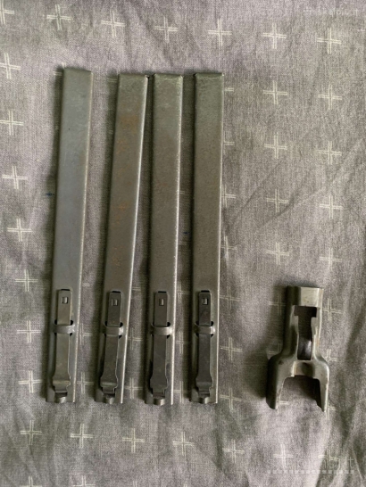 Ak greito užtaisymo juosteliu 5,45x39 komplektas