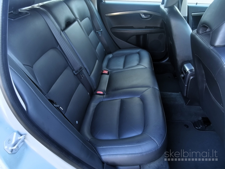 Volvo V70 2015 automatas