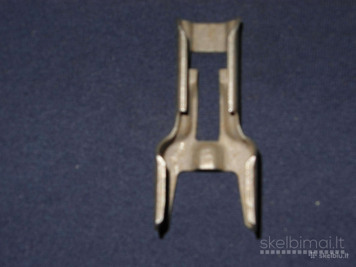 Greito užtaisymo Ak detuvems