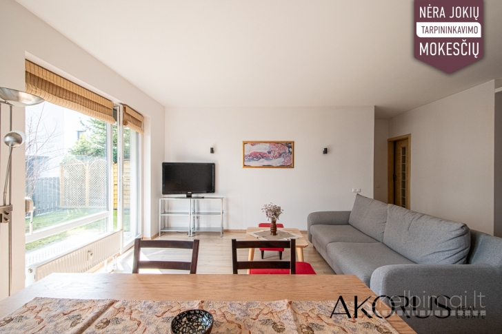 Akorus.lt – tvarkingas butas su erdviu ir aptvertu kiemu