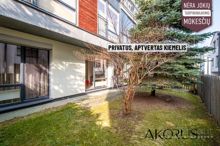 Akorus.lt – tvarkingas butas su erdviu ir aptvertu kiemu