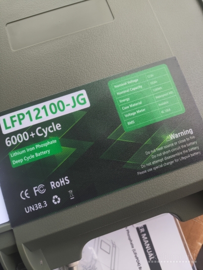 Nauji 12V 100AH -140AH LiFePo4 Akumuliatorius lagamine LCD BT
