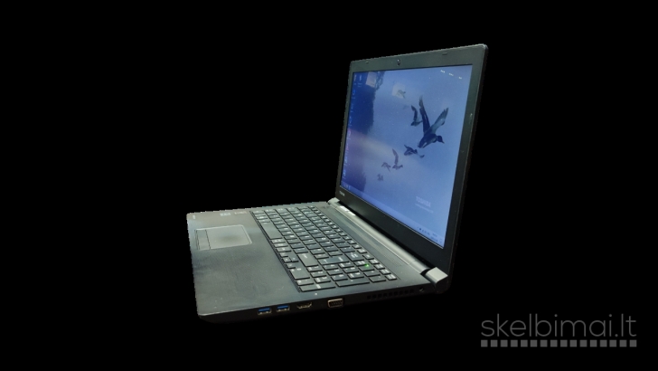 Toshiba 15.6 i3-4005u RAM 8gb SSD 256gb