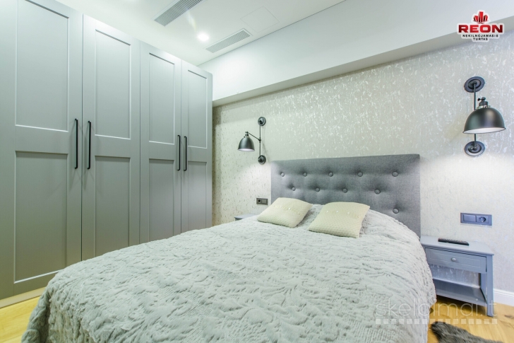 VILNIAUS SENAMIESTYJE PARDUODAMAS ĮRENGTAS BUTAS JAUKIAM IR PATOGIAM GYVENIMUI!