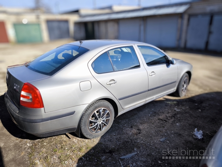 Octavia ant daliu visa (nesikuria)