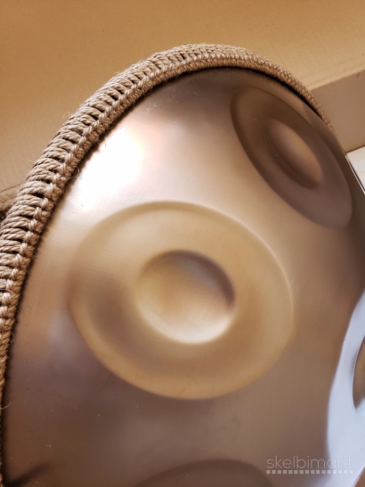 Handpan hand drum instrumentas būgnas