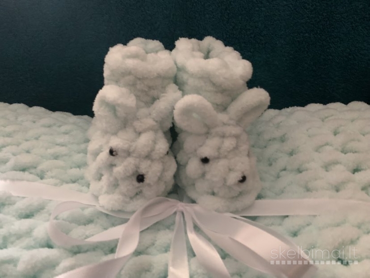 Komplektukai kūdikiams.