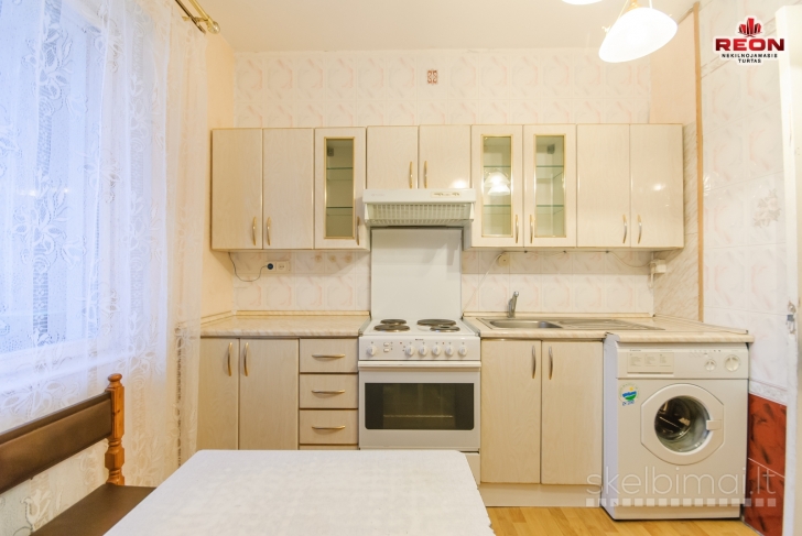 NUOMOJAMAS 1 KAMBARIO BUTAS,PILAITĖJE, ĮSRŪTIES G.!