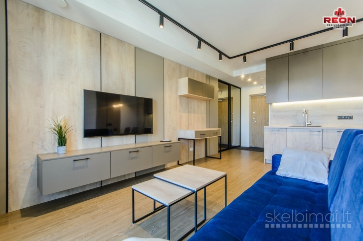 NUOMOJAMAS BUTAS NAUJOS STATYBOS NAME CENTRINĖJE MIESTO DALYJE!