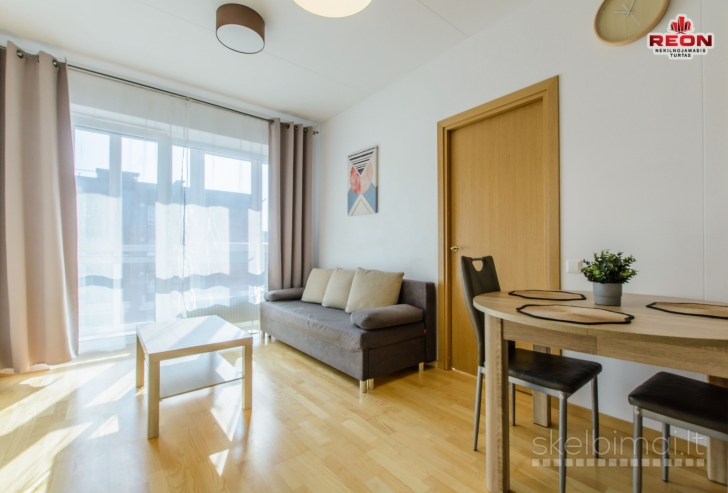 ĮRENGTAS 2 KAMBARIŲ BUTAS PAŠILAIČIUOSE SU AUTONOMINIU ŠILDYMU!