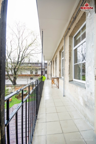 Šviesus ir jaukus 1 kambario butas išskirtinėje Užupio vietoje – Polocko g