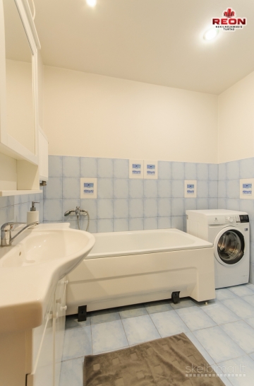 NUOMOJAMAS STUDIJOS TIPO 1 KAMBARIO BUTAS ŽVĖRYNE, LŪŠIŲ GATVĖJE!