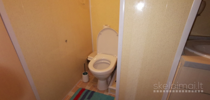 Parduodamas  4 kambarių butas, šeštame aukšte, Kniaudiškių g.46, Panevėžyje.