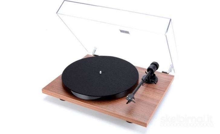 Pro-Ject E1 BT Patefonas