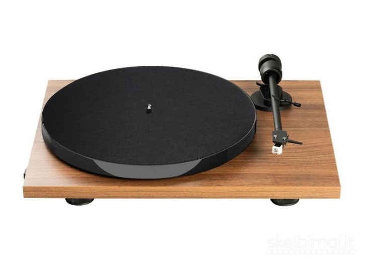 Pro-Ject E1 BT Patefonas