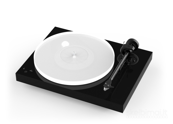 Pro-Ject X1 B Patefonas