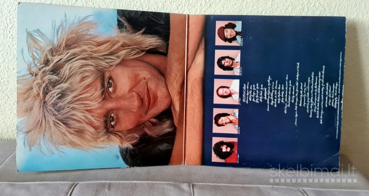  Rod Stewart 