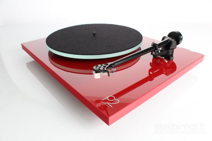 Rega Planar 2 patefonas