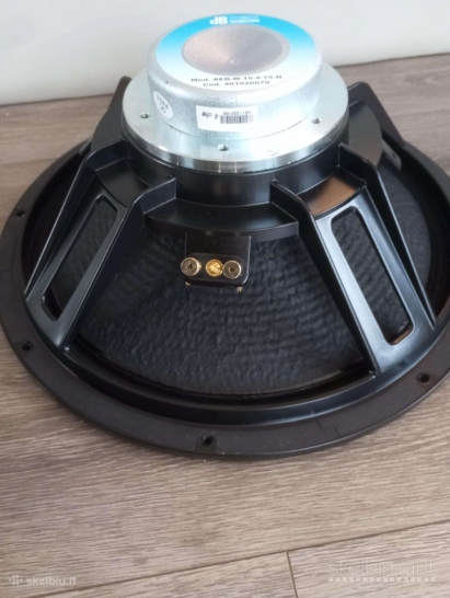naujas DB Technology neodiminis 400W 15" tukas 4 omu