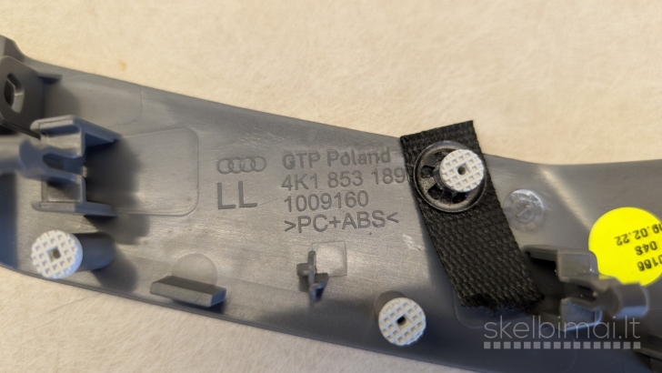 Panelės apdaila nuo Audi A6 C8 4K1853189
