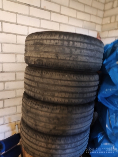 Parduodu Pirelli Scorpion R19 255 50 vasarines padangas