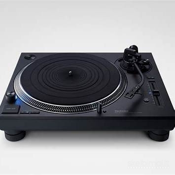 Technics SL-1210GR2 – aukštos klasės Direct Drive patefonas