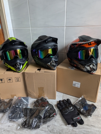 Nauji Vaikiški paauglių moto šalmai motokroso + akiniai pirštinės
