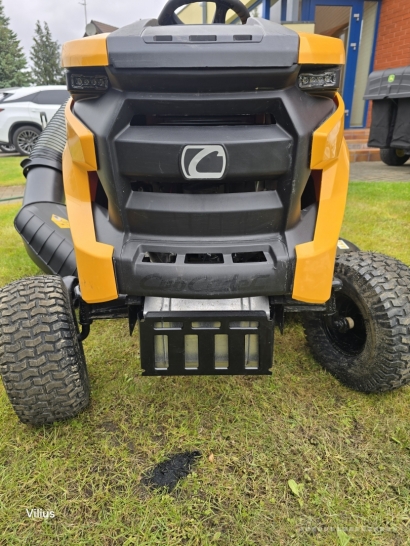 Parduodamas sodo traktoriukas Cub Cadet