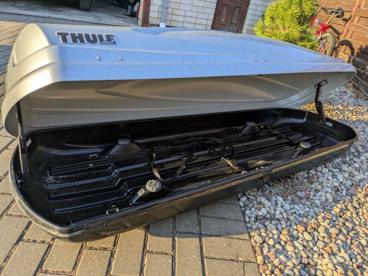 Stogo bagažinė Thule Atlantis 600 nuomai.