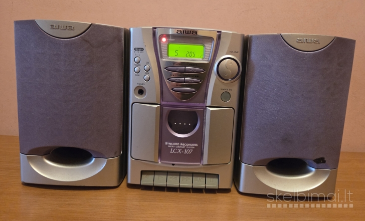 Muzikinis centras AIWA ir kolonėlės 