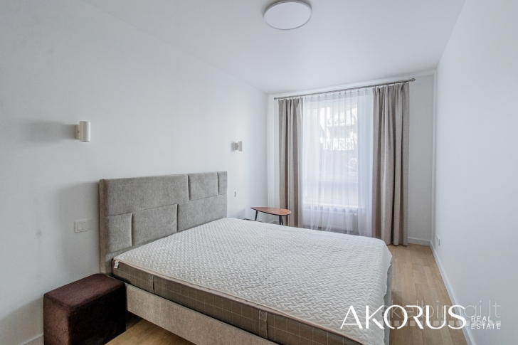 Akorus.lt – tvarkingas, šviesus butas su privačia terasa