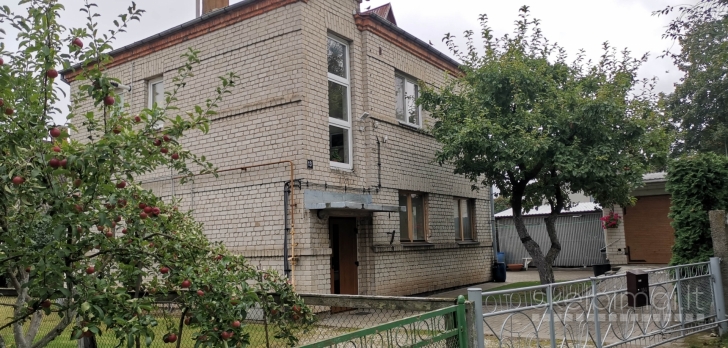 Parduodama namo dalis Žemaitės g. 13 Panevėžyje