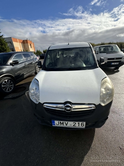 OPEL COMBO