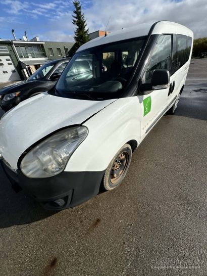 OPEL COMBO
