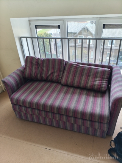 Miegamoji sofa, išskleidžiama