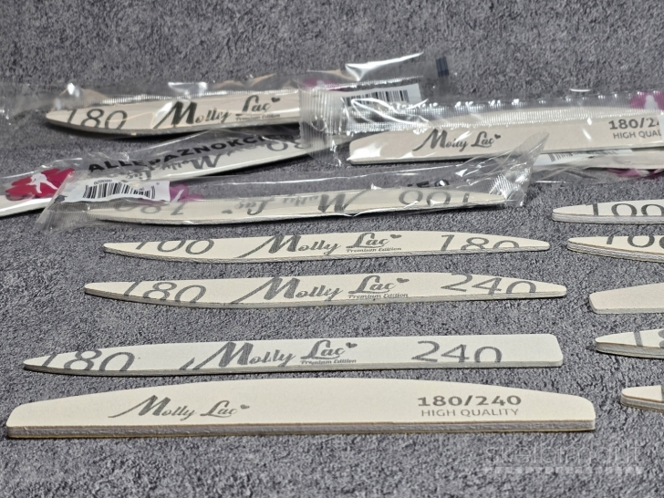 Supakuotos nagų dildės Molly 100/180 ir 180/240