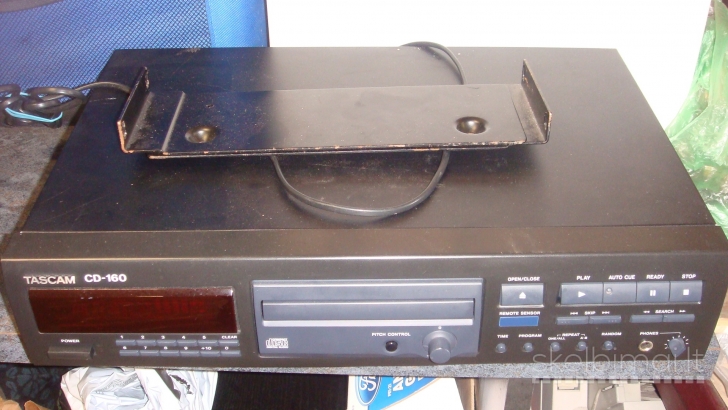CD grotuvas Tascam