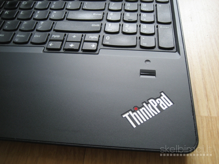Puikus Lenovo 15.6 FHD IPS/ 256GB/ 8GB/ 2 val.