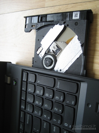 Puikus Lenovo 15.6 FHD IPS/ 256GB/ 8GB/ 2 val.