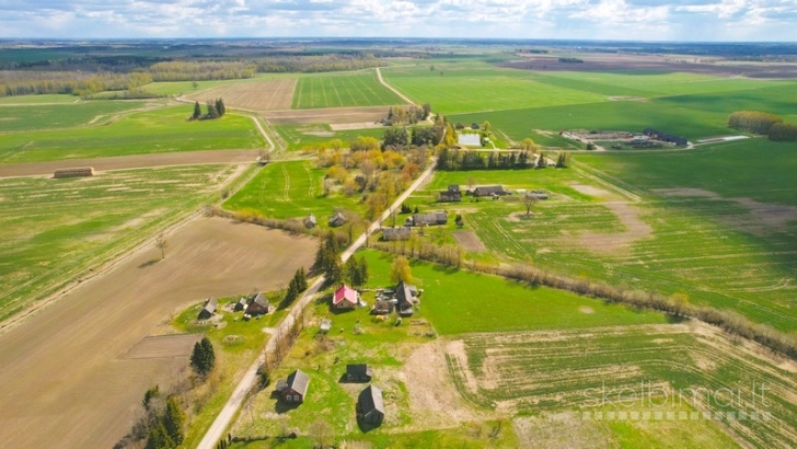 Namas - Radviliškio r. sav., Kundrėnų k., Guopio g.