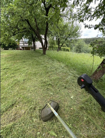 Žolės pjovimas trimeriu Kaune ir Kauno raj.