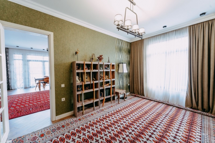 Parduodamas namas Batumyje — Oro uosto rajonas