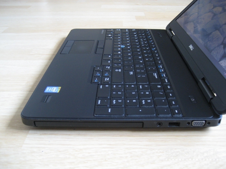 DELL E5540 FHD IPS i7/ 256gb+1000gb/ naujas akum