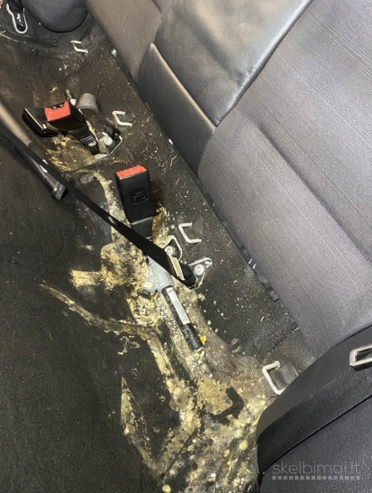 Automobilių salono valymas Kaune 