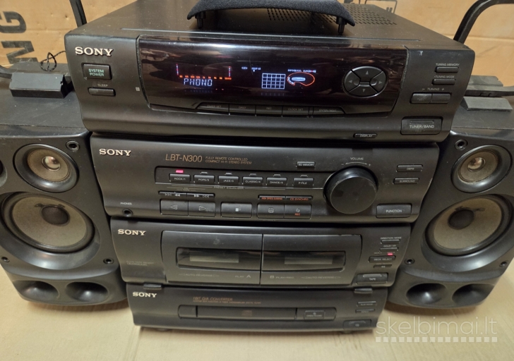 Muzikinis centras Sony su kolonėlėmis