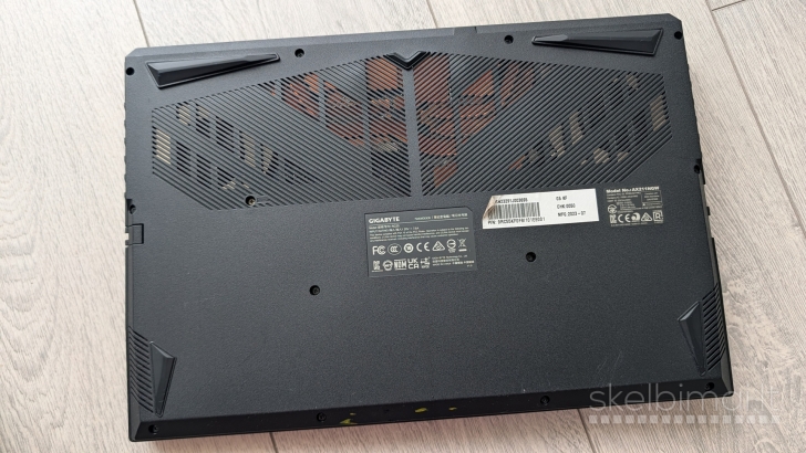 Gigabyte G5 KF / i5 12500H / 16GB / 1TB / RTX 4060 / 144Hz / RGB