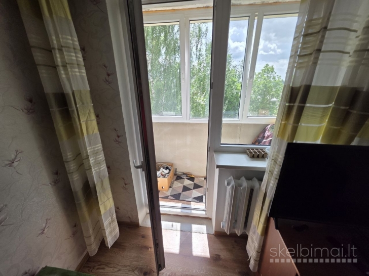 2 kambarių butas Rukloje renovuotame name